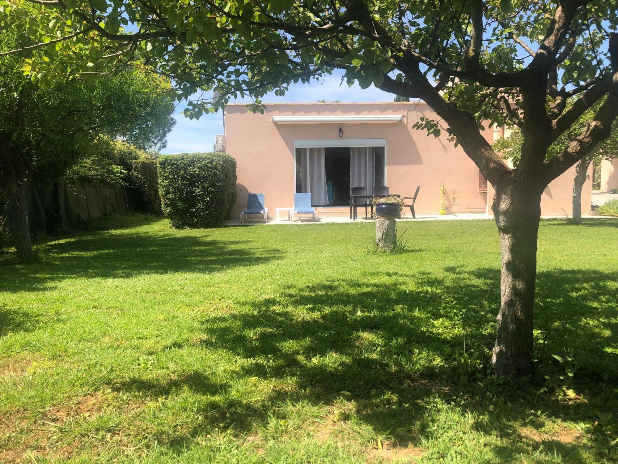 Les Bougainvillees De Camargue Villetelle Δωμάτιο φωτογραφία