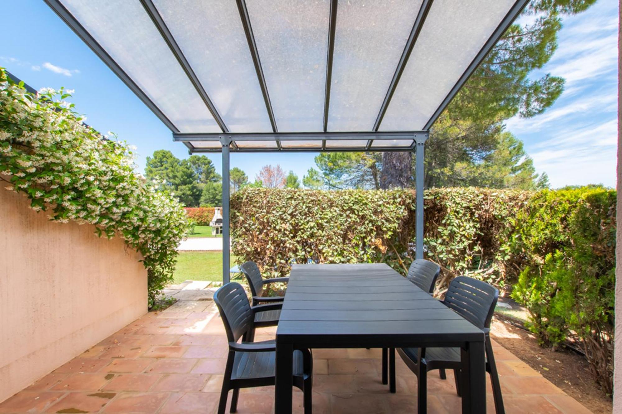 Les Bougainvillees De Camargue Villetelle Δωμάτιο φωτογραφία